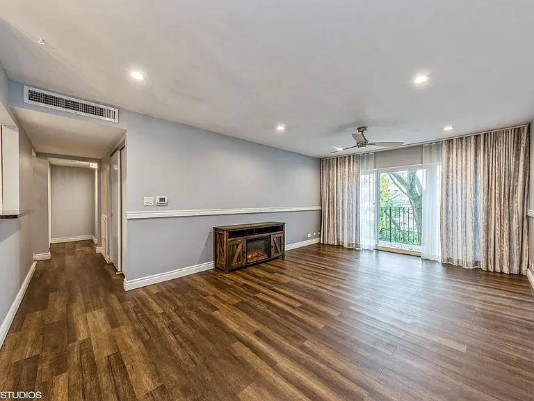 5101 Carriageway Dr #B309 — Photo 4