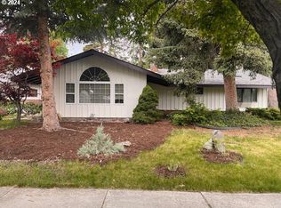 406 2nd St, La Grande, OR 97850