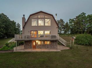 W11202 Apache Rd, Plainfield, WI 54966