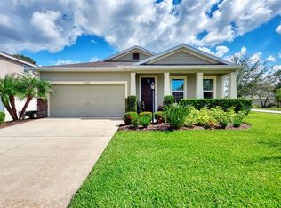 6129 35th Ct E, Bradenton, FL 34203