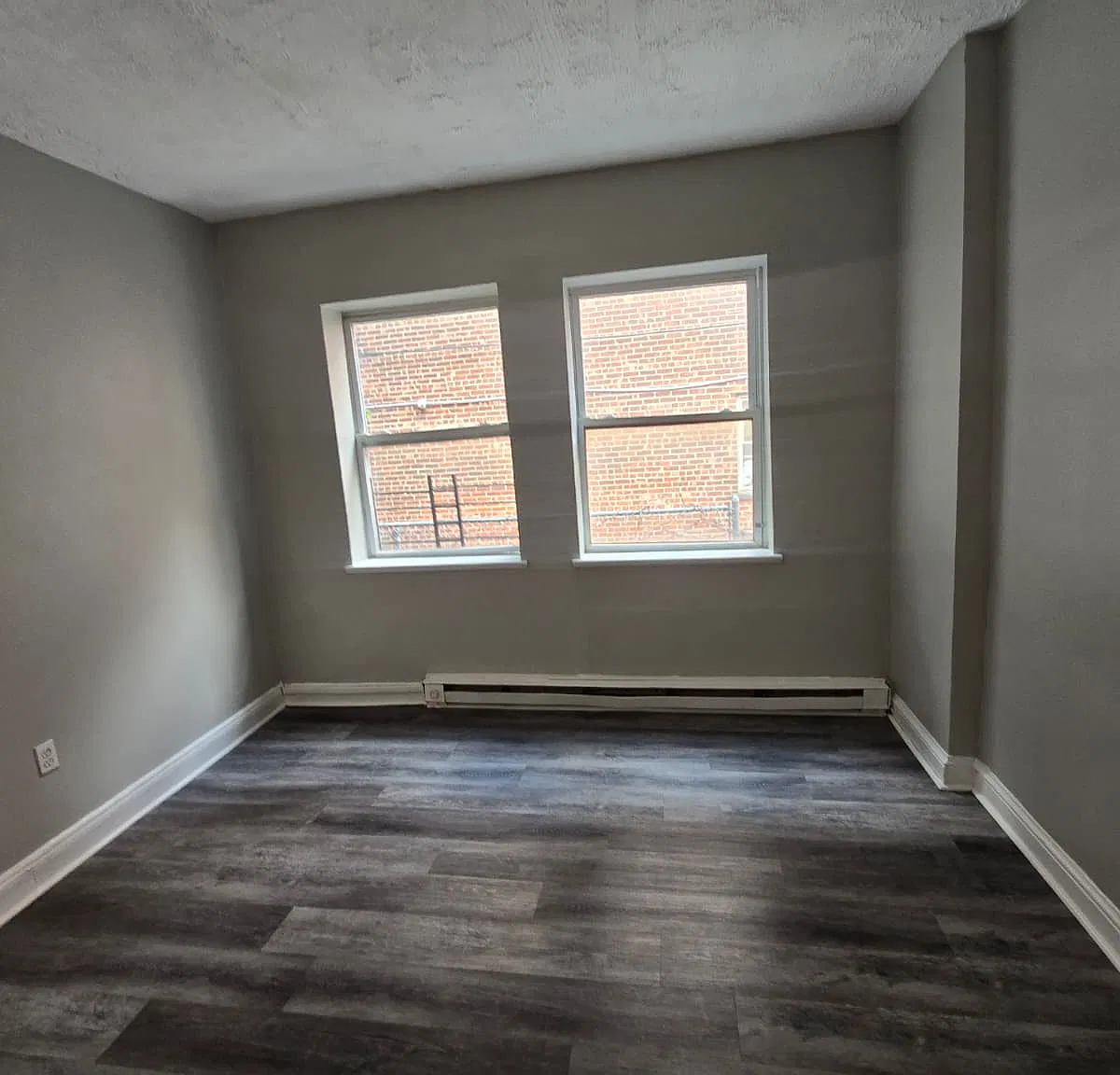 3 bed, $1,700 — Photo 4