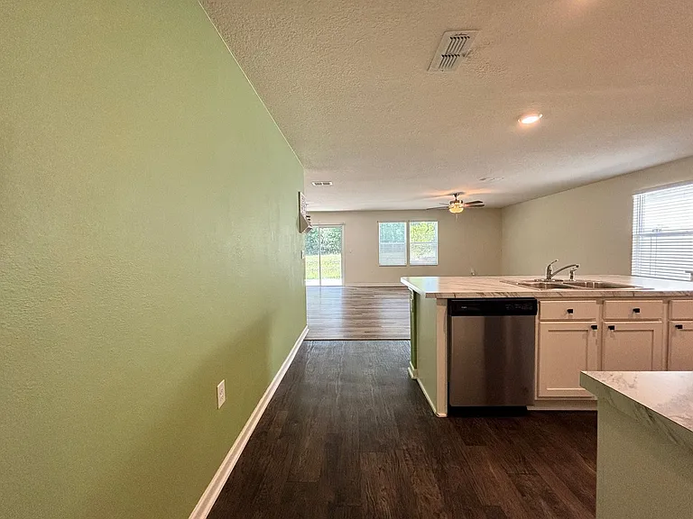 2270 Willow Springs Dr — Photo 13