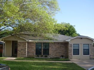 507 British Ct, Arlington, TX 76002