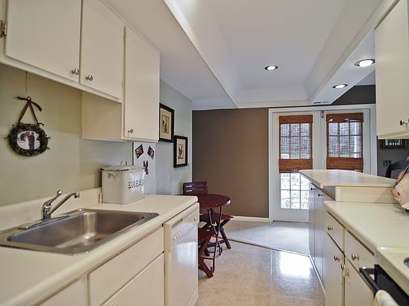 5th image of 5025 Hillsboro Pike APT 23T