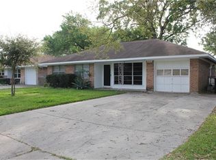 2110 Spring Creek Ln, Houston, TX 77017