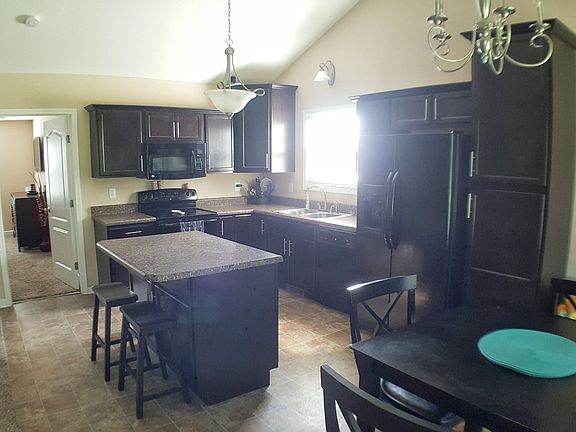 4th image of 3812 Maliki Dr