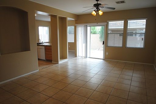 4th image of 8715 E Lakeview Cir