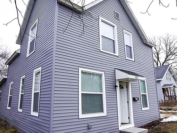 3rd image of 430 White Ave