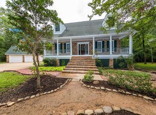 5318 Whittier Oaks Dr, Friendswood, TX 77546