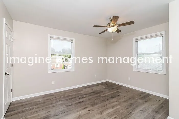 1688 Sanborn Dr — Photo 7