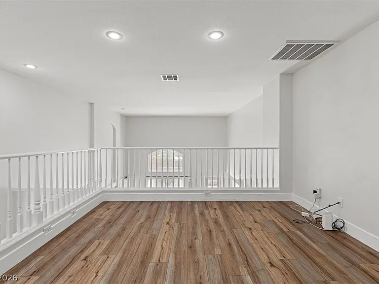 4905 Pounding Surf Ave — Photo 15