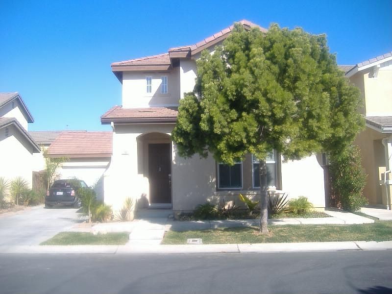 2nd image of 2120 Posada Dr