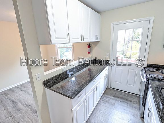 4th image of 420 6th Ave W #2B-1Ba