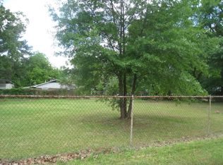 2303 Shady Ln, Texarkana, TX 75503