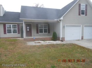 559 Hobson Rd, Raeford, NC 28376