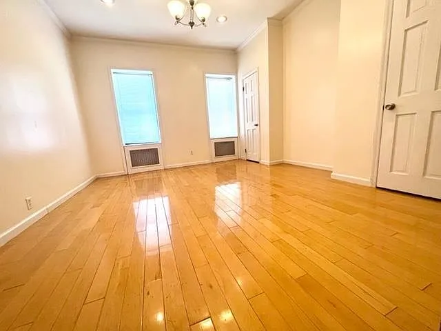 278 2nd St #7-4R — Photo 15