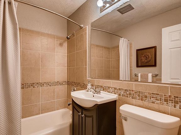 5th image of 3105 Pleasant Ave APT 301