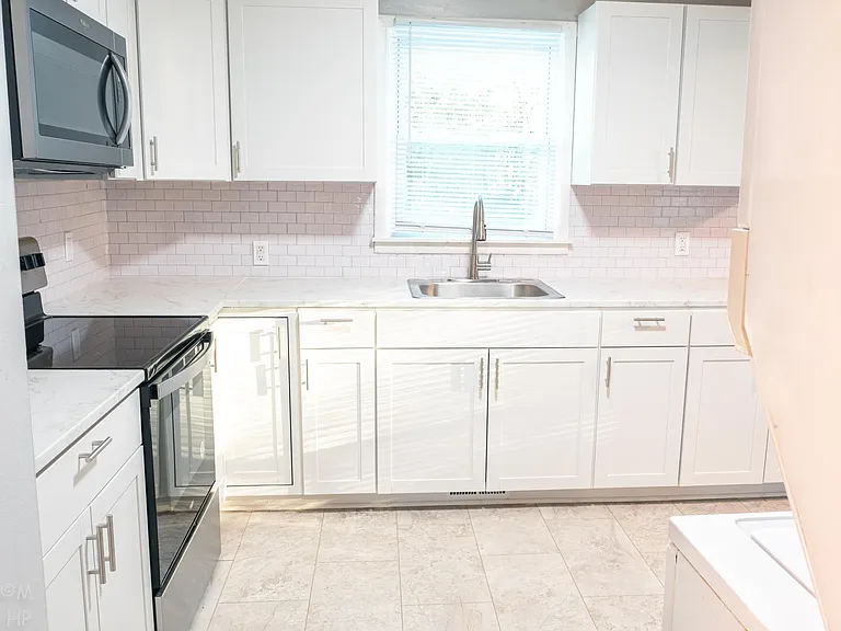 4210 Irondale Dr NW — Photo 6