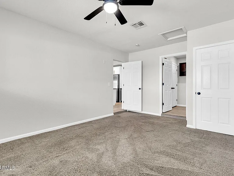 449 E Harmony Ave — Photo 14