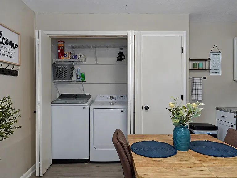 2129 S Jefferson Ave — Photo 17