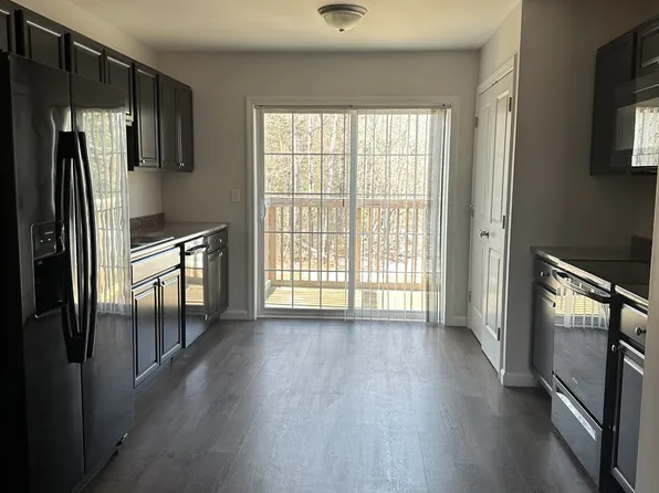 40 Horseback Rd, Carmel, ME