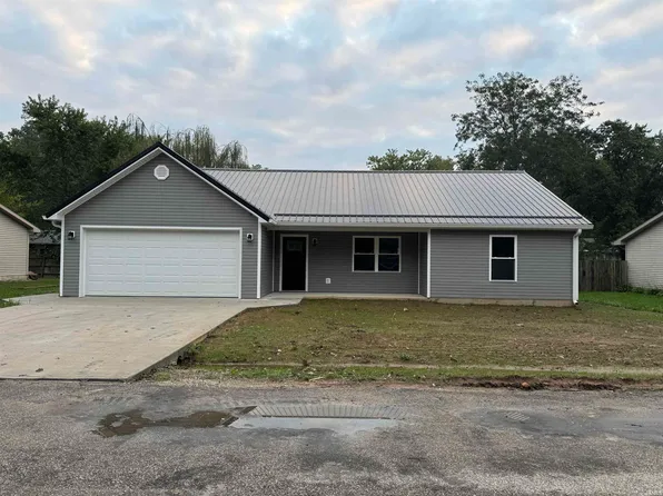 315 Hel Mar Dr, Mitchell, IN 47446