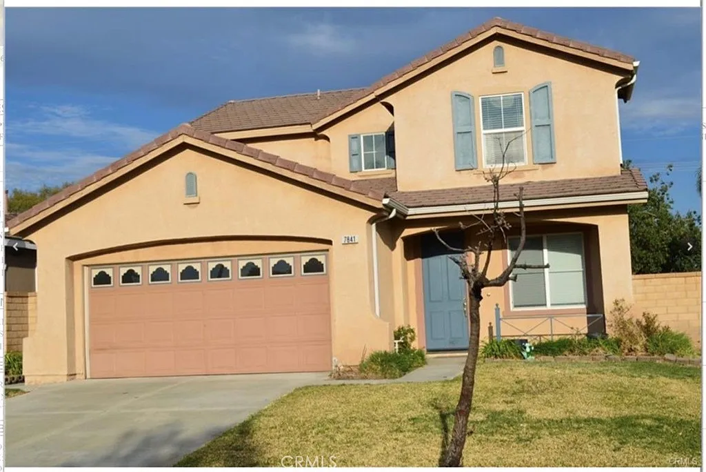 4 bed, 2.5 bath, 2261 sqft, $3,750 — Photo 1