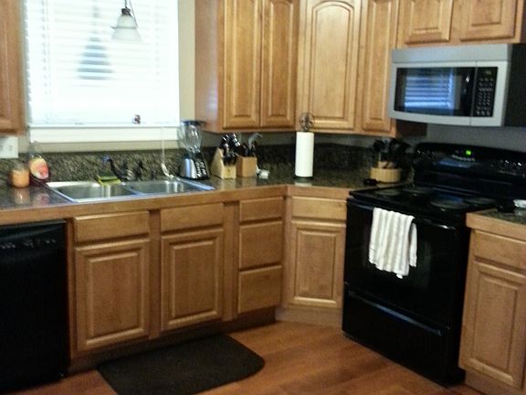 2nd image of 123 Kuyrkendall Pl
