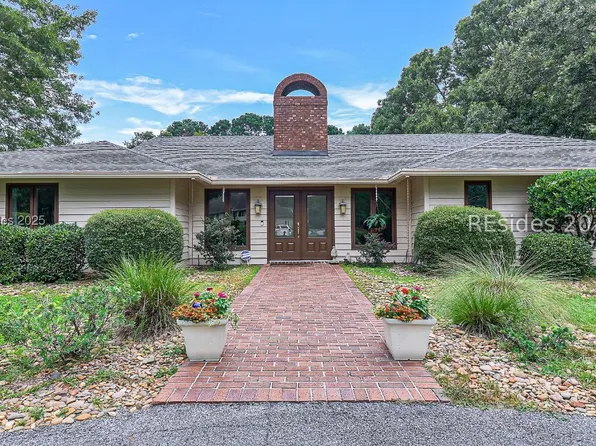 4 Fox Meadow Dr, Bluffton, SC 29910