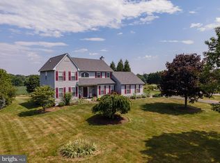 209 Crimson Dr, Oxford, PA 19363