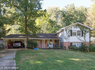 6815 Colburn Dr, Annandale, VA 22003