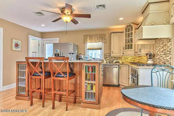 106 Elizabeth Ave — Photo 12