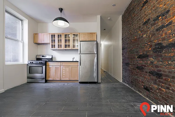 Rented by Pinn Realty | media 9