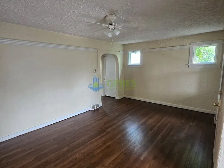 510-522 6th St #601-609 — Photo 7