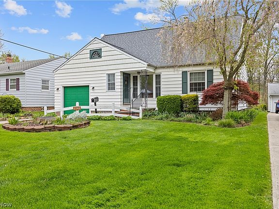 2nd image of 7540 Farnum Ave
