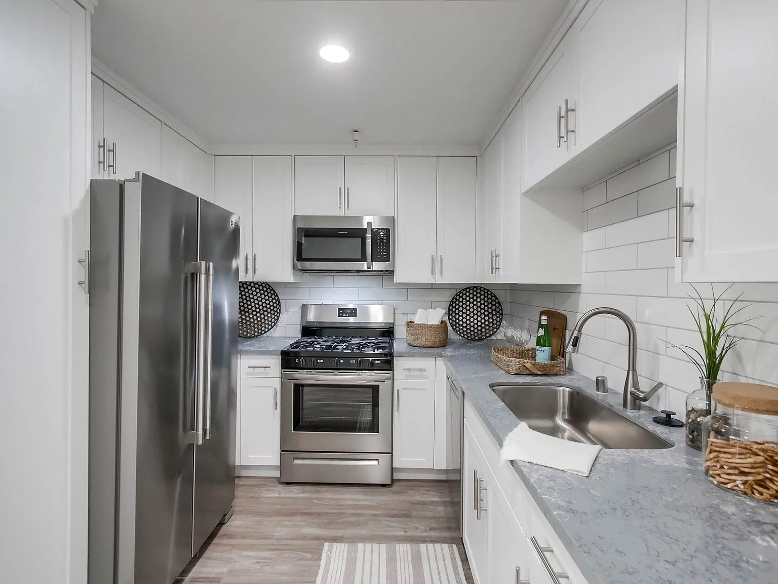 Eugene Eddy | Newly Renovated Apartment Homes — Photo 1