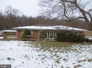 263 Maryland Ave, Hancock, MD
