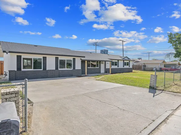 9561 Garden Drive, Hanford, CA 93230