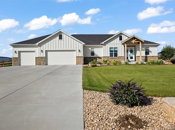 5015 Prairie Lark Lane, Severance, CO 80615