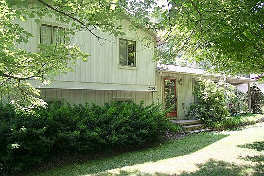 1st image of 2309 Terra Bella St