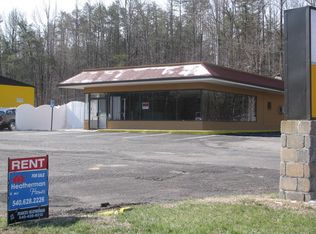 1719 Warrenton Rd, Fredericksburg, VA 22406