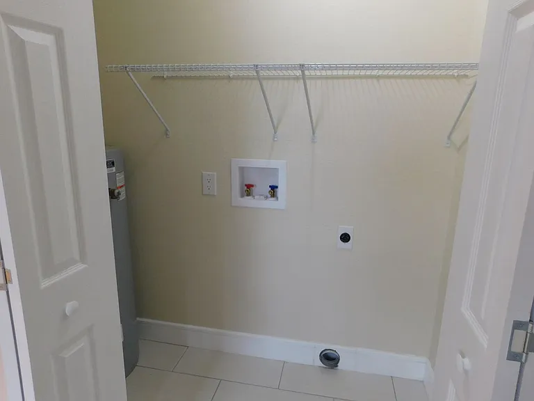 108 S Griffin St — Photo 7