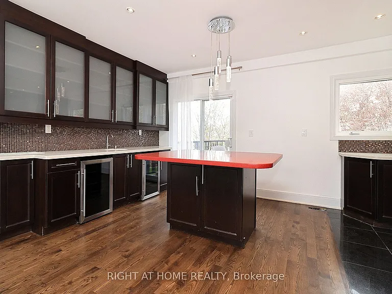 2 Chalet Rd — Photo 13