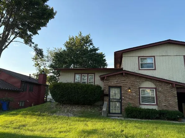 4900 Imperial Dr, Richton Park, IL 60471
