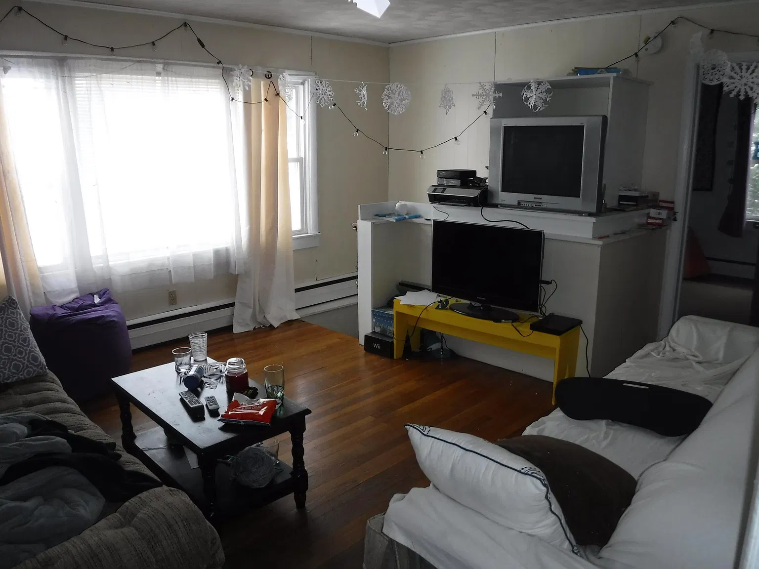 4 bed, $2,600 — Photo 2