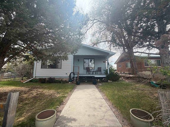 2nd image of 735 Mondell St