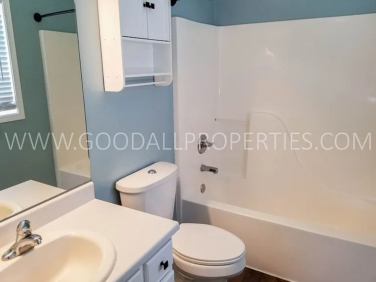 2420 Pine Ct — Photo 14