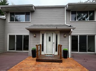 77 Country Pl #77, Springfield, IL 62703