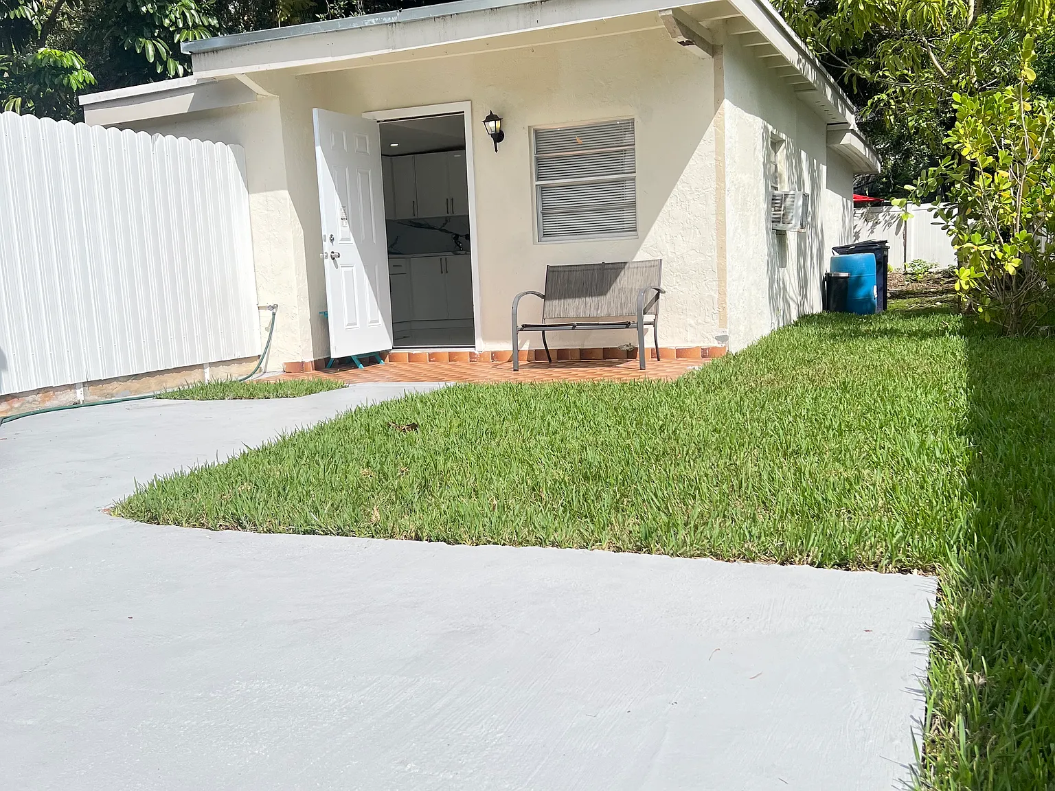 1 bed, $1,900 — Photo 1