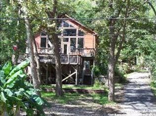 8001 River Rd, New Braunfels, TX 78132